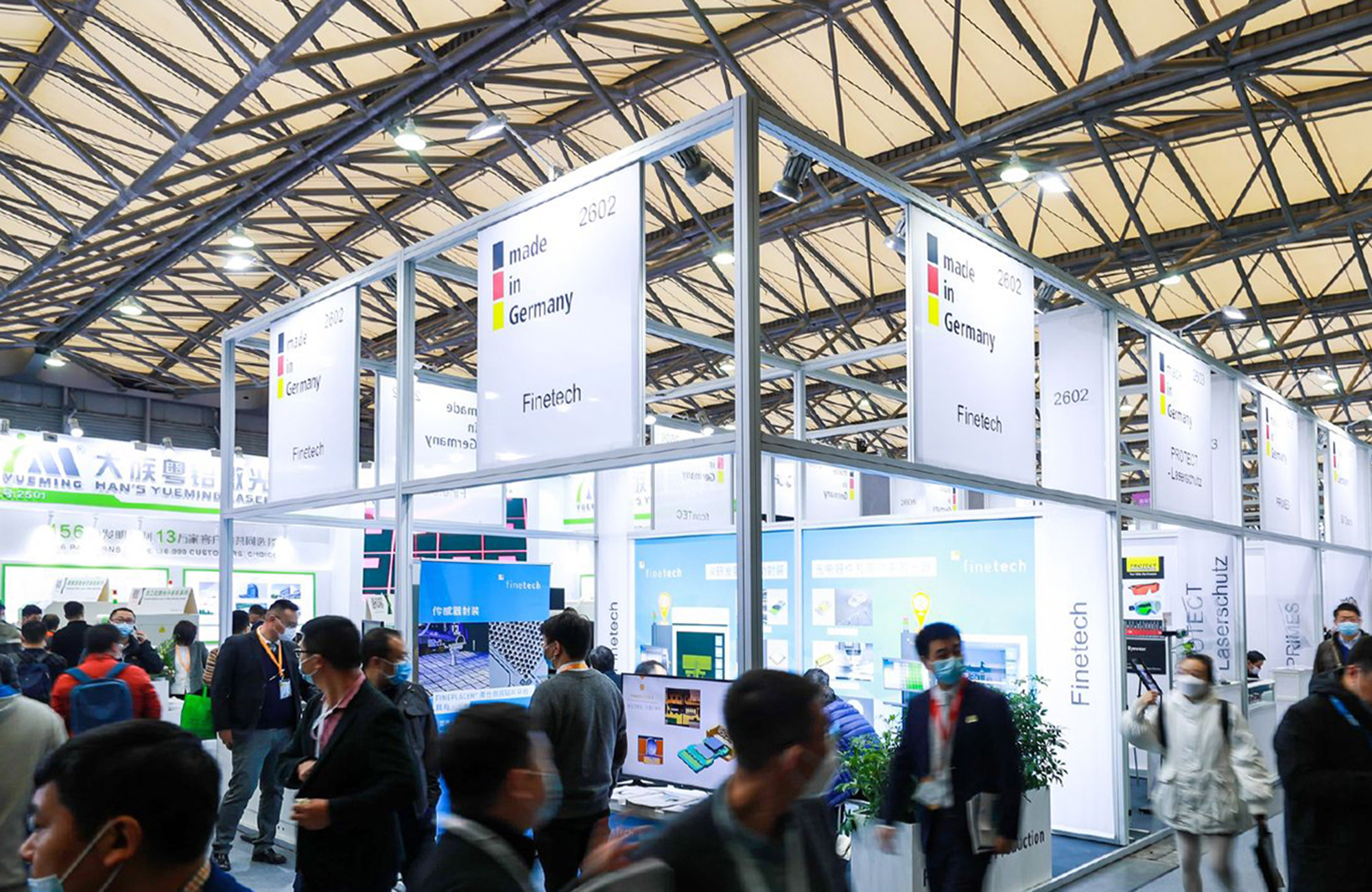 Gut besucht: German Pavilion auf der Laser World of Photonics China im März 2021 in Shanghai. Die Fachmesse zog insgesamt 1.094 Aussteller aus 18 Ländern an und umfasste eine Gesamtausstellungsfläche von 63.500 Quadratmetern. Während der dreitägigen Veranstaltung wurden 79.453 Fachbesucher gezählt, 39 Prozent mehr als bei der Vorgängerveranstaltung im Juli 2020. Foto: © Messe München